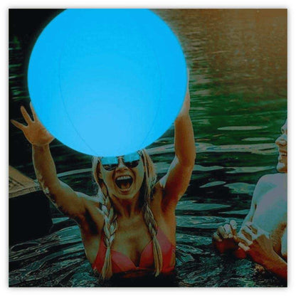 LuminousPlay 16-Color LED Water Ball - Samarz.com